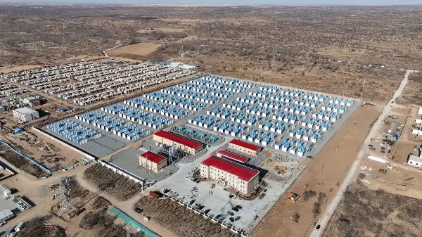 喜訊！通遼海螺新能源建成投產(chǎn)內(nèi)蒙古最大體量獨(dú)立新型儲(chǔ)能電站